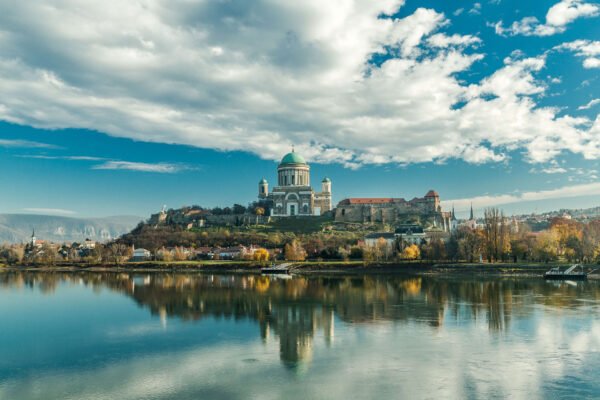 Danube Bend Full-Day Tour with Lunch