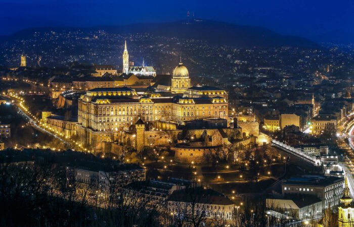 2-Hour Private Night Tour of Budapest