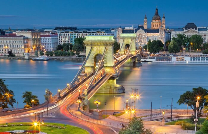 Full Day Private Tour at Budapest and Szentendre with lunch