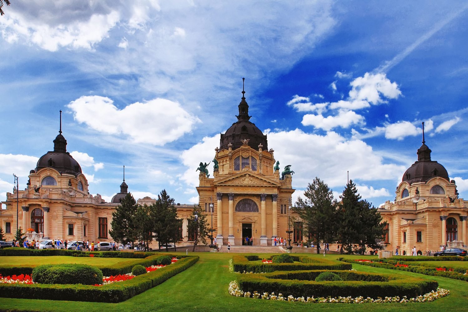 Budapest private city tour Szechenyi Bath