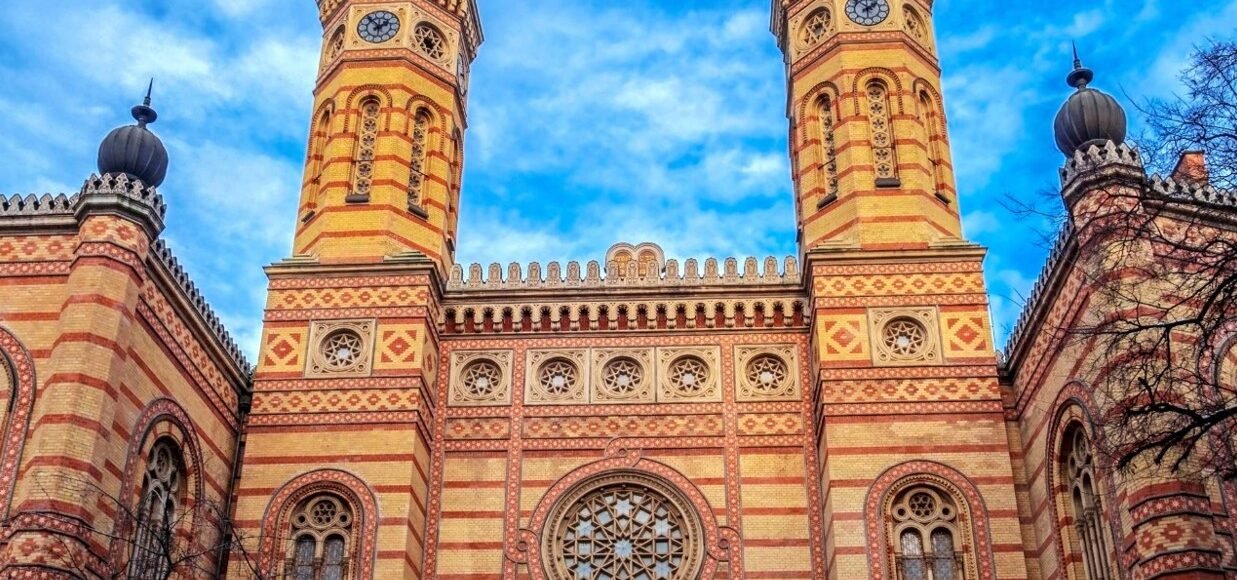 Step beyond the guidebooks and discover the living story of Jewish Budapest in a fully private experience tailored to you.